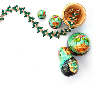 Museum Reproductions' necklace for Museum Reproductions in Brookline, MA Museum Reproductions' necklace for Museum Reproductions in Brookline, MA