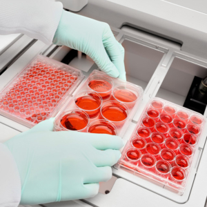 Commercial product photography of Cytenas Cellcyte X close-up for Cytena of Boston, MA